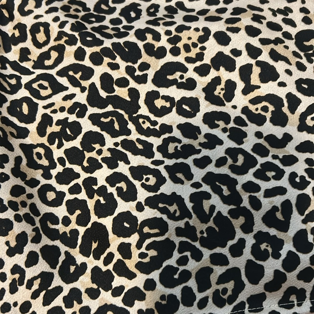 windsor leopard print cropped cowl top - Picture 3 of 6